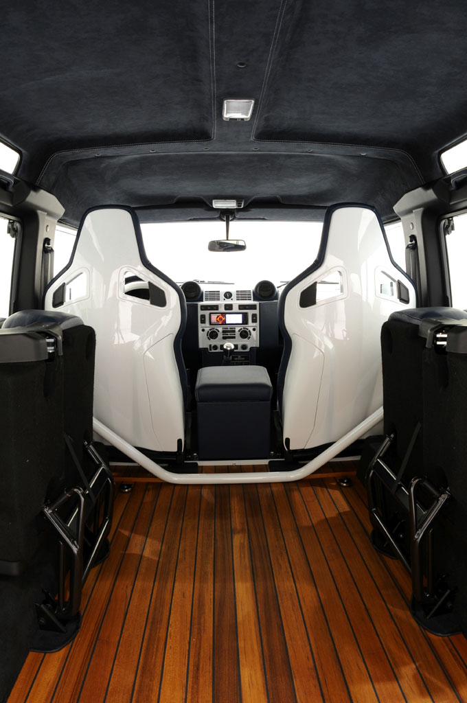 STARTECH-Land-Rover-Defender-90-Yachting-5